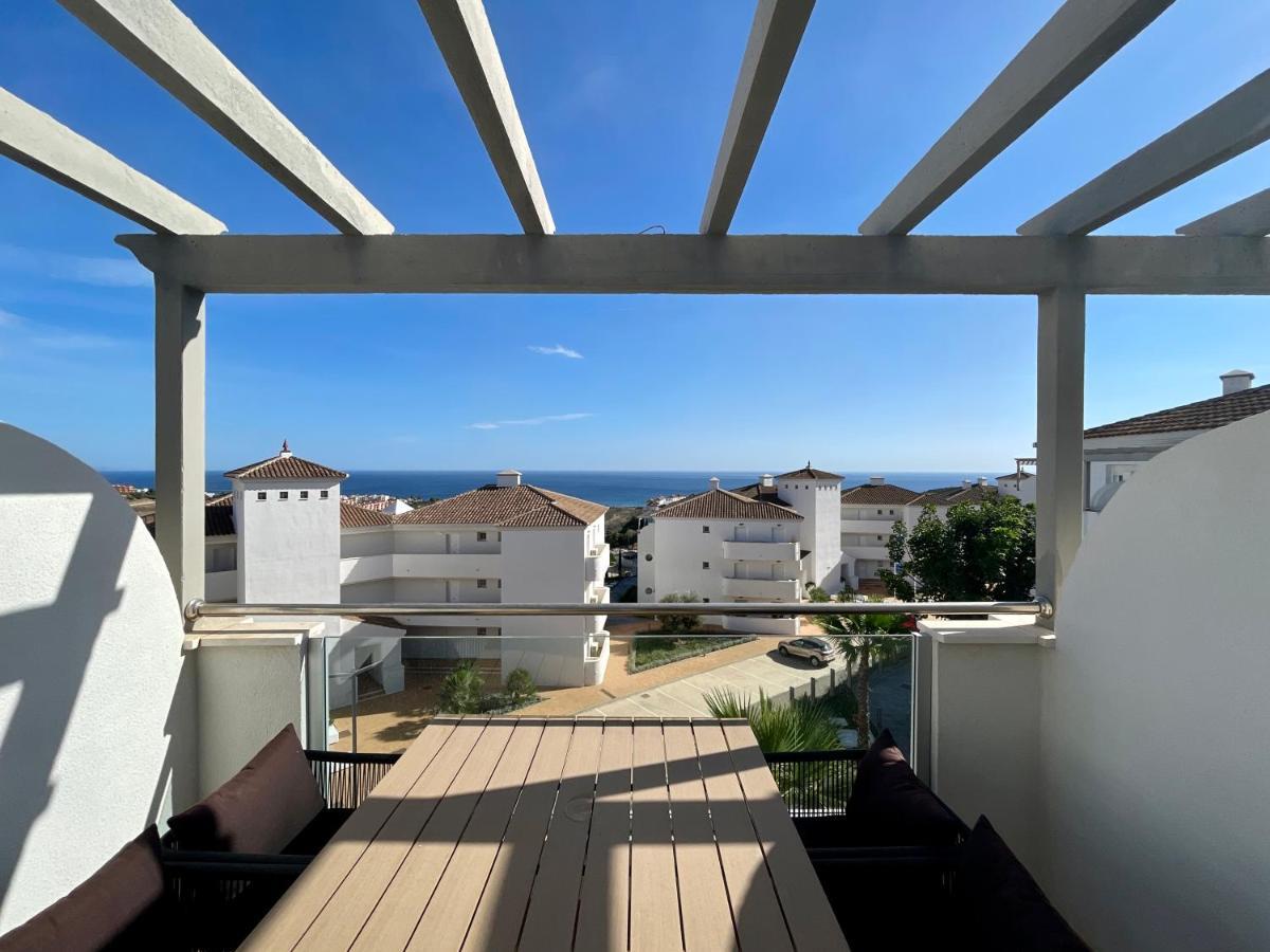 Hill Sea View Apartment Манільва Екстер'єр фото